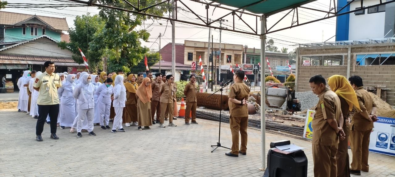 Apel Pagi RSUD Sambas Tekankan Kesiapan HUT RI dan HUT RSUD Sambas serta Perlindungan Tenaga Kesehatan